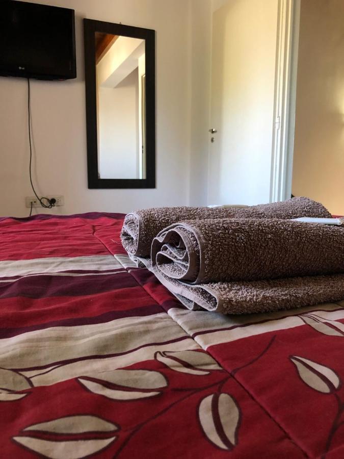 Excelente Duplex En Consorcio Privado C/ Cochera サンフアン エクステリア 写真
